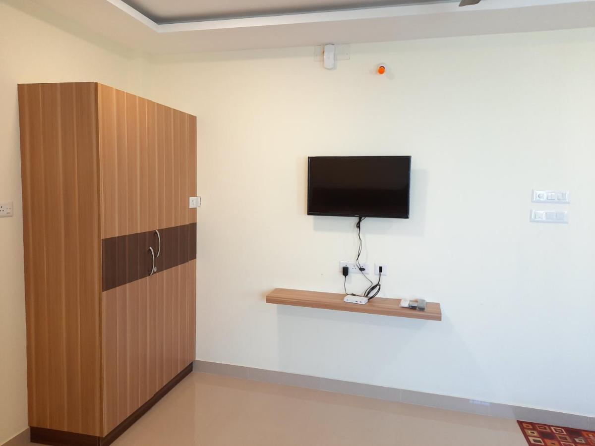 Gūduvāncheri Grk Residency酒店 外观 照片